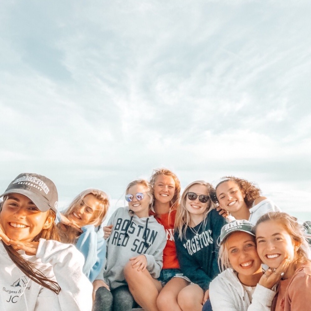 Meet your Posher, Tess